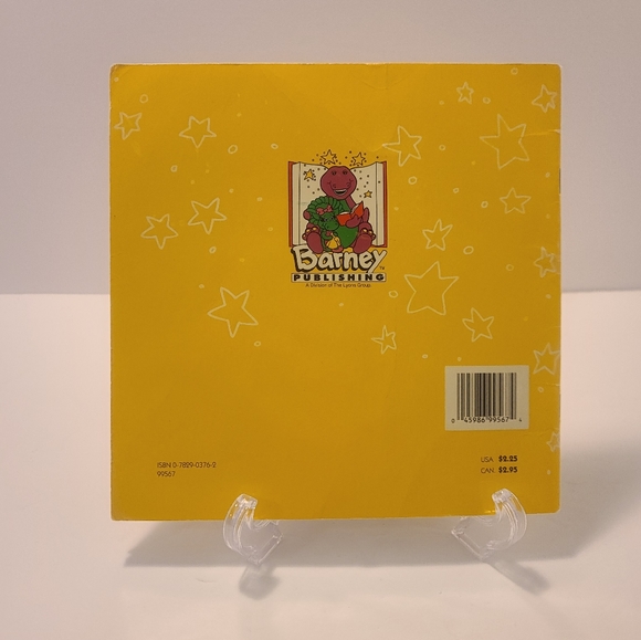 Barney's hats Book's-B1 - Picture 2 of 2